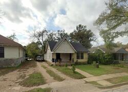 Pre-foreclosure in  N 31st St Waco, TX 76707