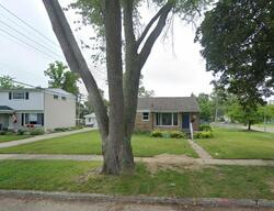 Pre-foreclosure in  Grandon St Livonia, MI 48150