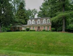 Pre-foreclosure in  Bantry Ter Fairfax, VA 22030