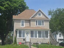  W Mackie St, Beaver Dam WI