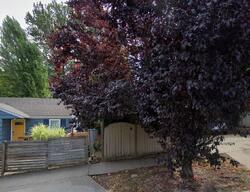 Pre-foreclosure in  25th Ave Sw Seattle, WA 98106