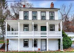  S Main St, Seven Valleys PA