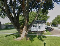  N Main St, Waynesville IL