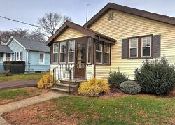 Pre-foreclosure in  Waverly St Milford, CT 06461