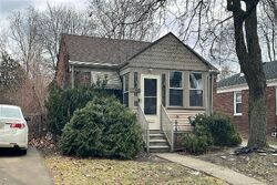 Pre-foreclosure in  Grayfield St Detroit, MI 48223