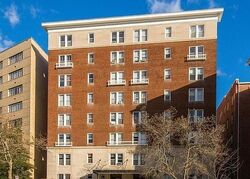 Pre-foreclosure in  Columbia Rd Nw  Washington, DC 20009
