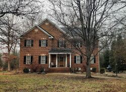 Pre-foreclosure in  Kriserin Cir Chester, VA 23831