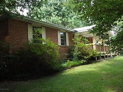 Pre-foreclosure in  COLLINS DR Double Springs, AL 35553