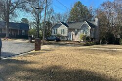Pre-foreclosure in  Pagewood Dr Birmingham, AL 35215