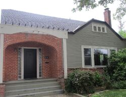 Pre-foreclosure in  35th St Sacramento, CA 95816