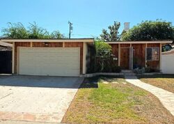 Pre-foreclosure in  Violeta Ave Lakewood, CA 90715