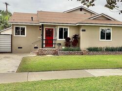 Pre-foreclosure in  S Crest Rd Orange, CA 92868