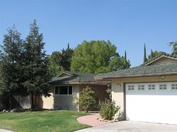  E Garland Ave, Fresno CA