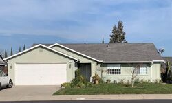  E J St, Oakdale CA