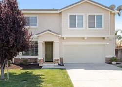 Pre-foreclosure in  Crescent Ct Antioch, CA 94509