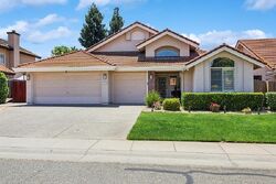 Pre-foreclosure in  Burwood Way Folsom, CA 95630