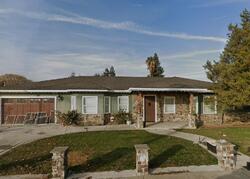 Pre-foreclosure in  Kansas Ave Modesto, CA 95358