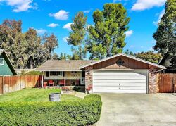Pre-foreclosure in  Manchester Way Vacaville, CA 95687