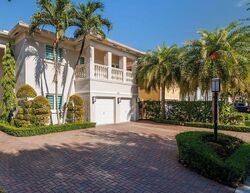 Pre-foreclosure in  Sw 136th Pl Miami, FL 33186