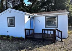 Pre-foreclosure in  N 39th St Tampa, FL 33610