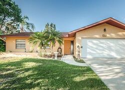 Pre-foreclosure in  Brandywine Way Dunedin, FL 34698