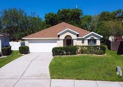 Pre-foreclosure in  Hanging Moss Cir Lake Mary, FL 32746