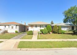 Pre-foreclosure in  Yates Ave Calumet City, IL 60409