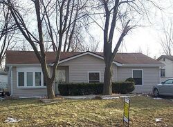 Pre-foreclosure in  W Arlington Ln Crete, IL 60417