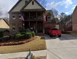 Pre-foreclosure in  Ashbury Park Dr Hoschton, GA 30548