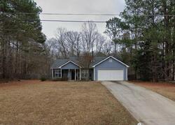 Pre-foreclosure in  Goldfinch Dr Covington, GA 30016