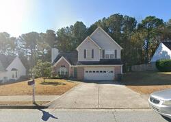 Pre-foreclosure in  Heatherton Rd Dacula, GA 30019