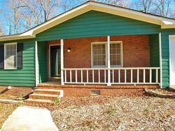 Pre-foreclosure in  HIDDEN VALLEY CT SE Conyers, GA 30094