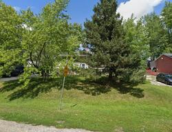 Pre-foreclosure in  Iroquois Ave Rockford, IL 61102