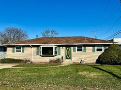 Pre-foreclosure in  W 39th Ave Hobart, IN 46342