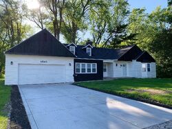 Pre-foreclosure in  Grant St Gary, IN 46408