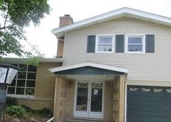 Pre-foreclosure in  E 79TH AVE Merrillville, IN 46410