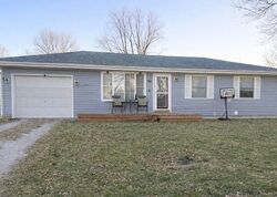 Pre-foreclosure in  Kilbourn Ave Denmark, IA 52624