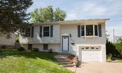 Pre-foreclosure in  Waller St Dubuque, IA 52002