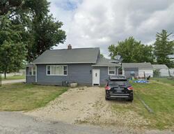 1st Ave Se, Oelwein IA