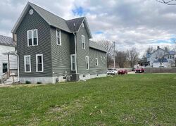  4th Ave S, Clinton IA
