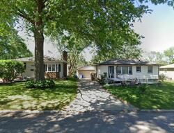 Pre-foreclosure in  Plymouth Ave Waterloo, IA 50702