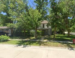  N Weaver St, Hesston KS