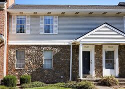 Pre-foreclosure in  Locust Ct Louisville, KY 40242