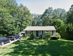 Pre-foreclosure in  Donnelly Rd Spencer, MA 01562