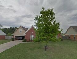 Pre-foreclosure in  Lakemont Cv Southaven, MS 38672