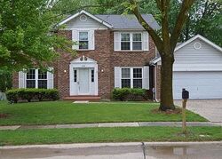Pre-foreclosure in  Bugle Run Dr Florissant, MO 63034