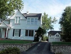 Pre-foreclosure in  Folsom St Saint Joseph, MO 64506