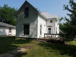 Pre-foreclosure in  LEXINGTON AVE Lincoln, NE 68505