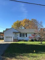 Pre-foreclosure in  Windsor Ave Randolph, NJ 07869