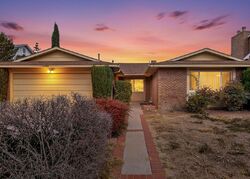 Pre-foreclosure in  Vivian Dr Ne Albuquerque, NM 87109